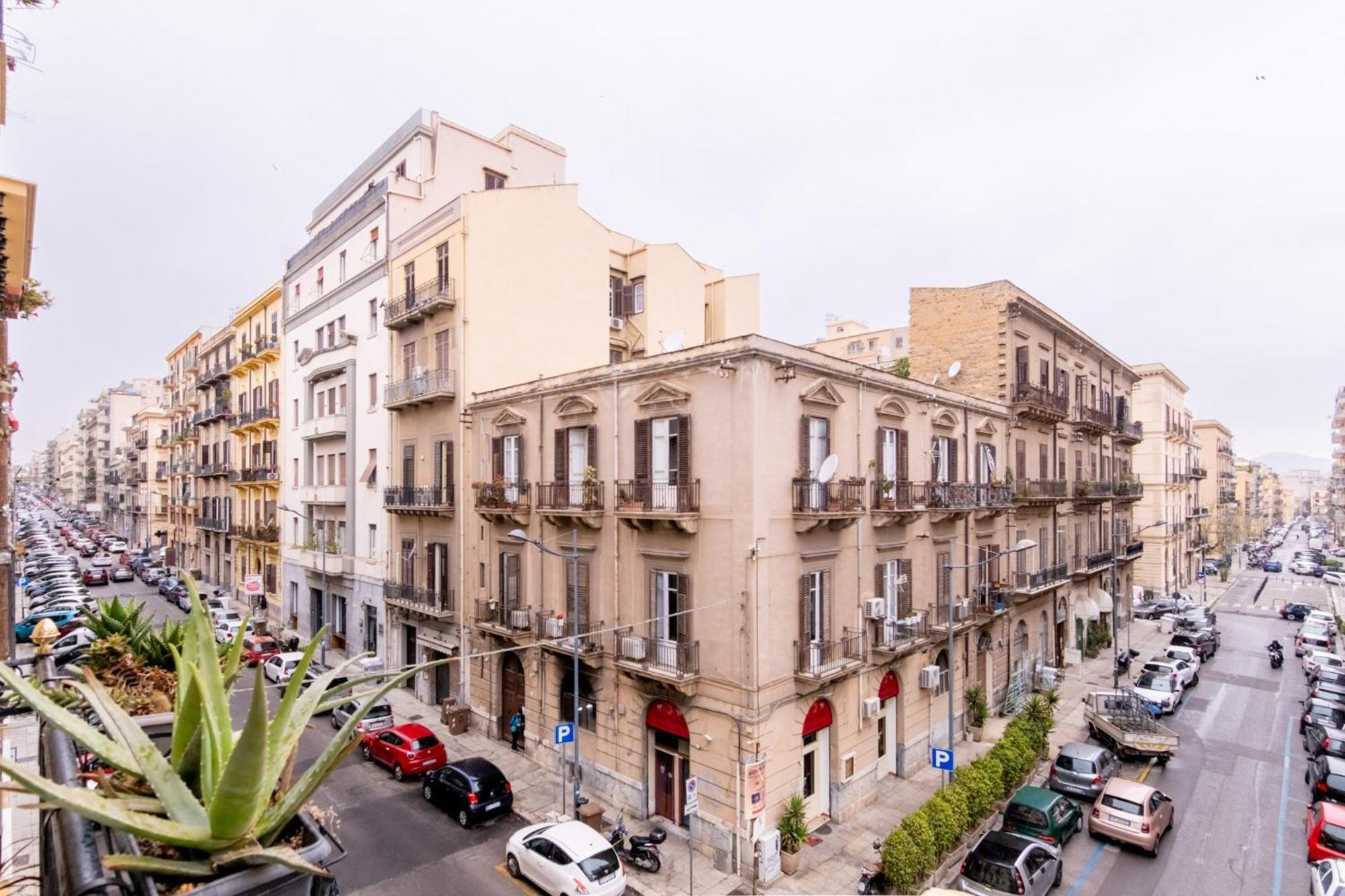 Stabile 38 Apartments Palermo Bagian luar foto